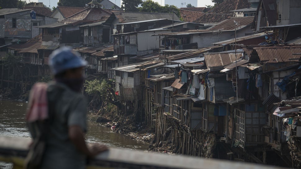 Realitas Kemiskinan Indonesia, Tersebab Kebijakan atau Populasi?