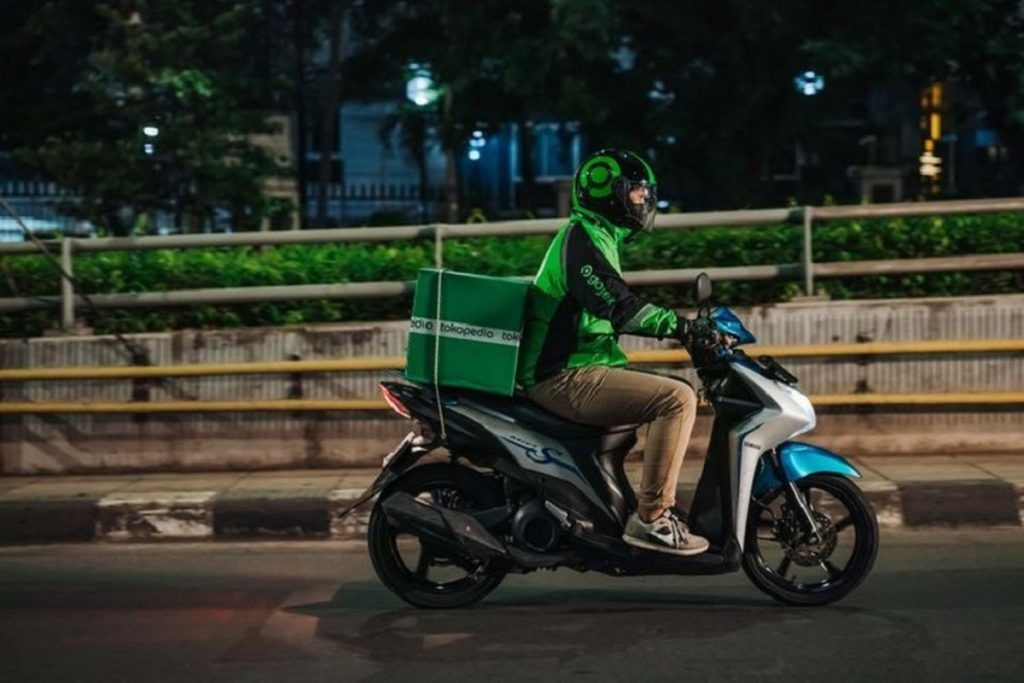 Mengapa Skema Baru bagi Hasil Ojol Tetap Berisiko?