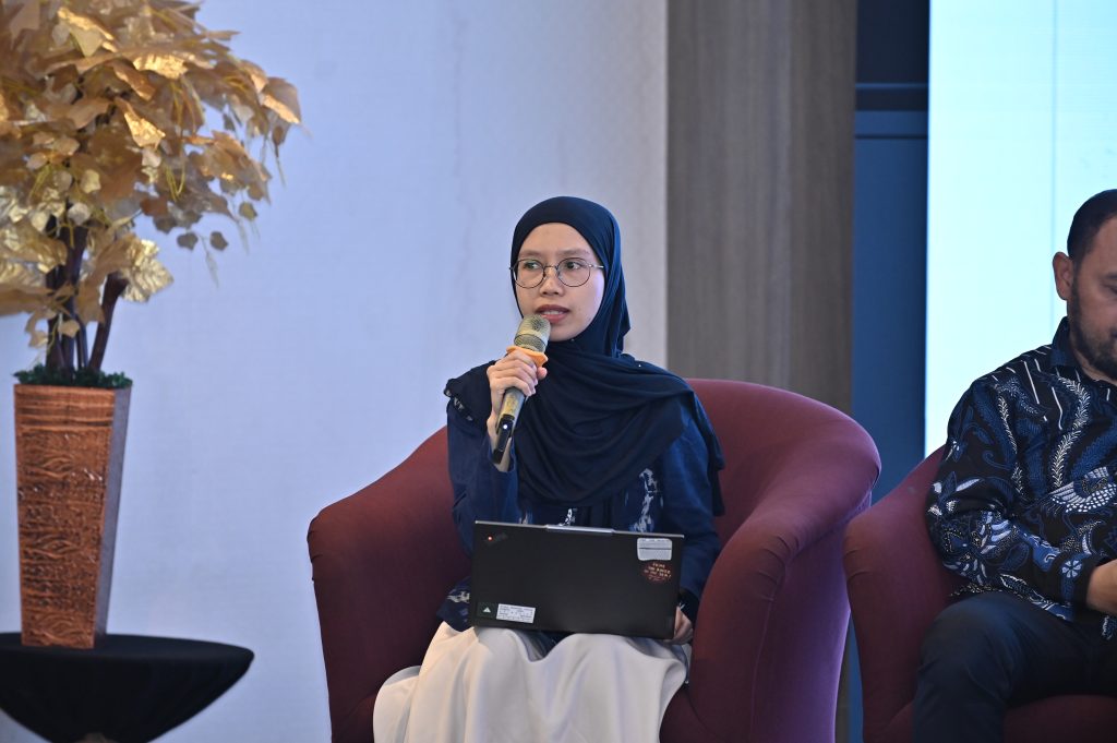 ResponsiBank Indonesia Desak Sektor Perbankan Hentikan Pembiayaan Industri Baja Beremisi Tinggi